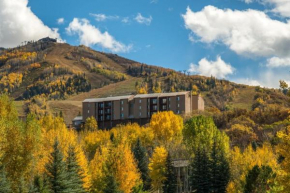Hot Tub, Great Mountain Views, 3 Bedroom Plus Loft